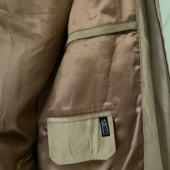 Weatherproof Garment Company Men’s Tan Lightweight Jacket - Picture 5 of 5